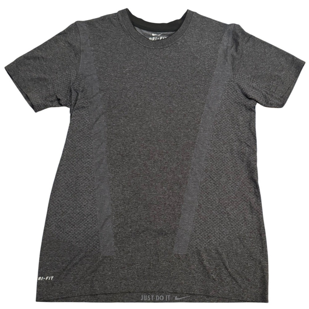 Nike Dri-FIT Knit Short Sleeve Training Shirt Gray Heather Mens Medium